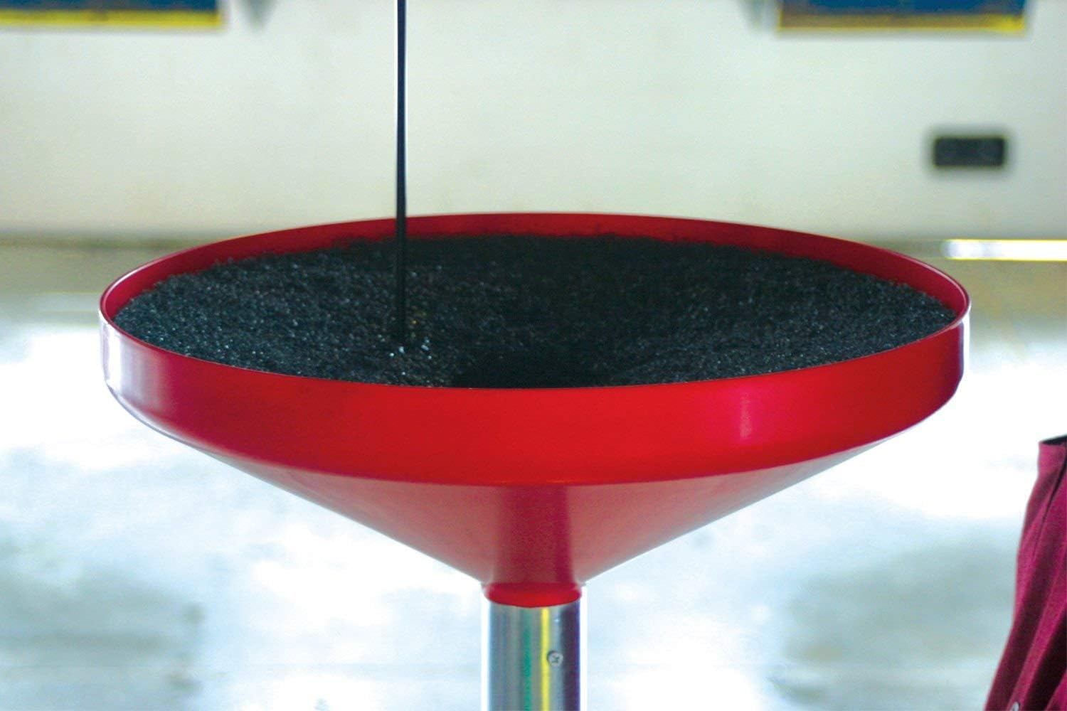 Lisle 15 Round No-Splatter Pad for Oil Drain