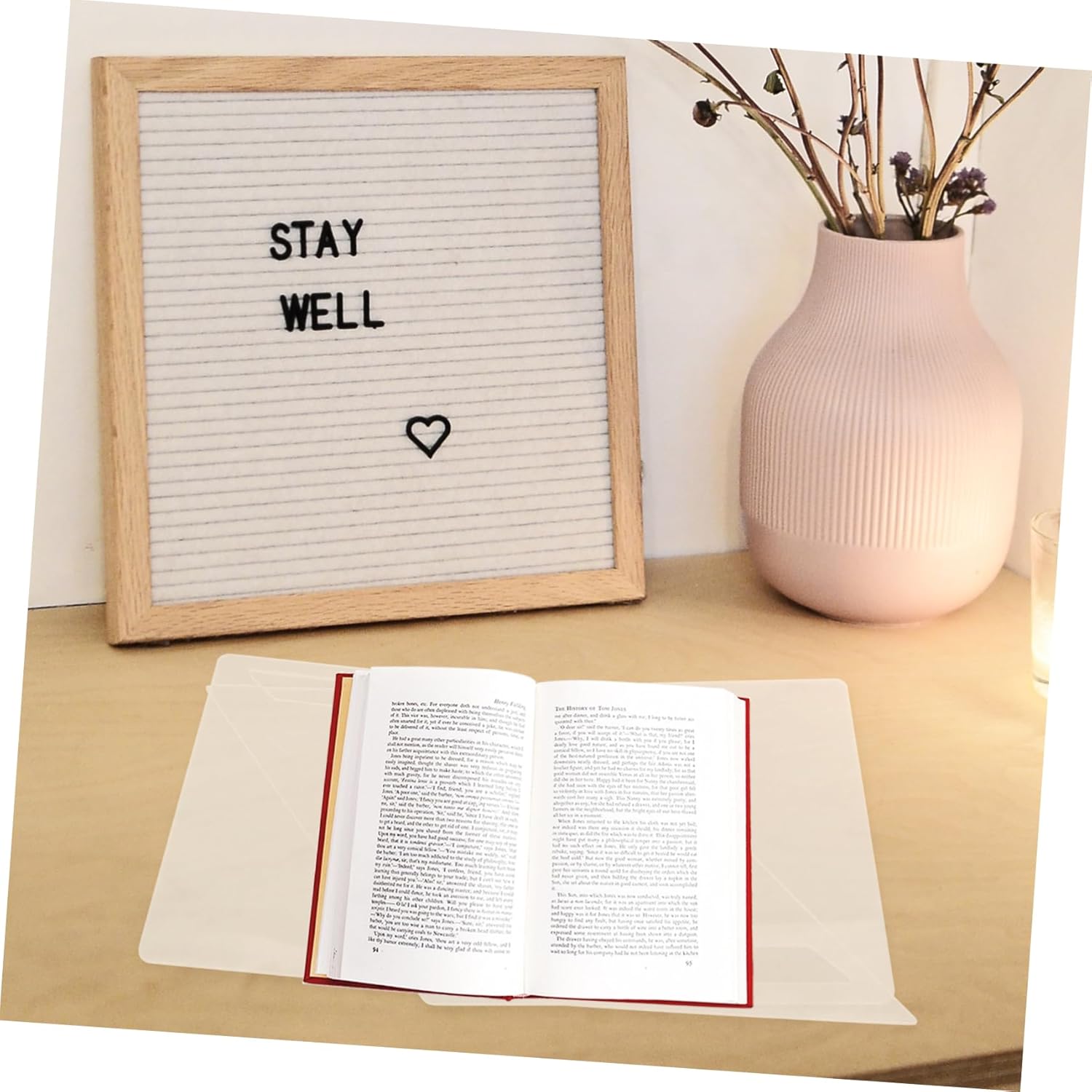 VILLFUL Clear Acrylic Cookbook Stand for Kitchen