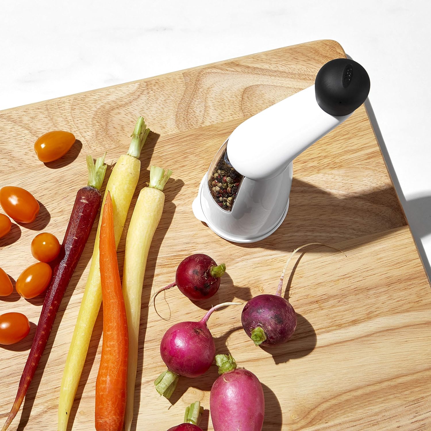 OXO Good Grips Radial Pepper Mill White